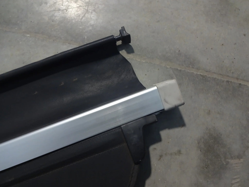 Pre-Owned 2012 Subaru Forester Rear Grey Retractable Cargo Cover OEM (Good)