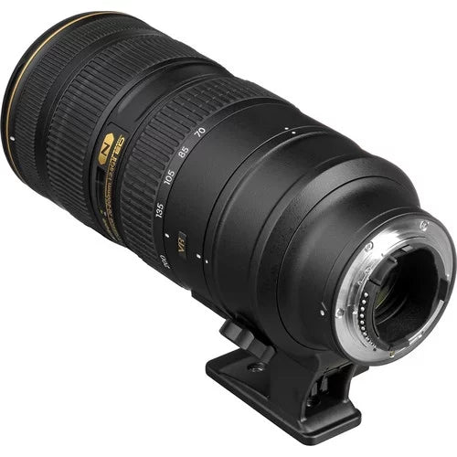 AF-S NIKKOR 70-200mm f/2.8G ED VR II Lens - PRO BUNDLE