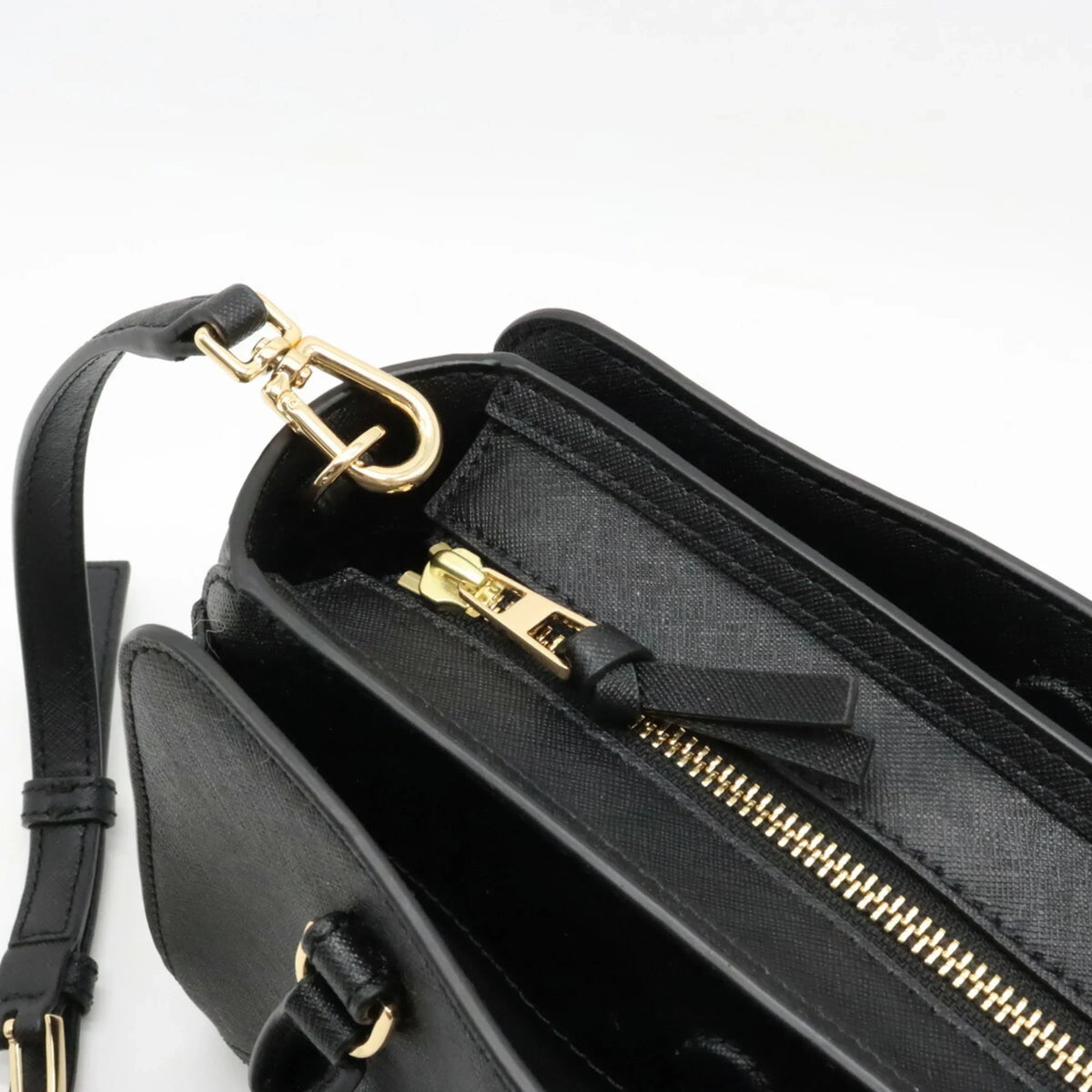Pre-Owned TORY BURCH Tory Burch Handbag Shoulder Bag Leather Black (Like New)