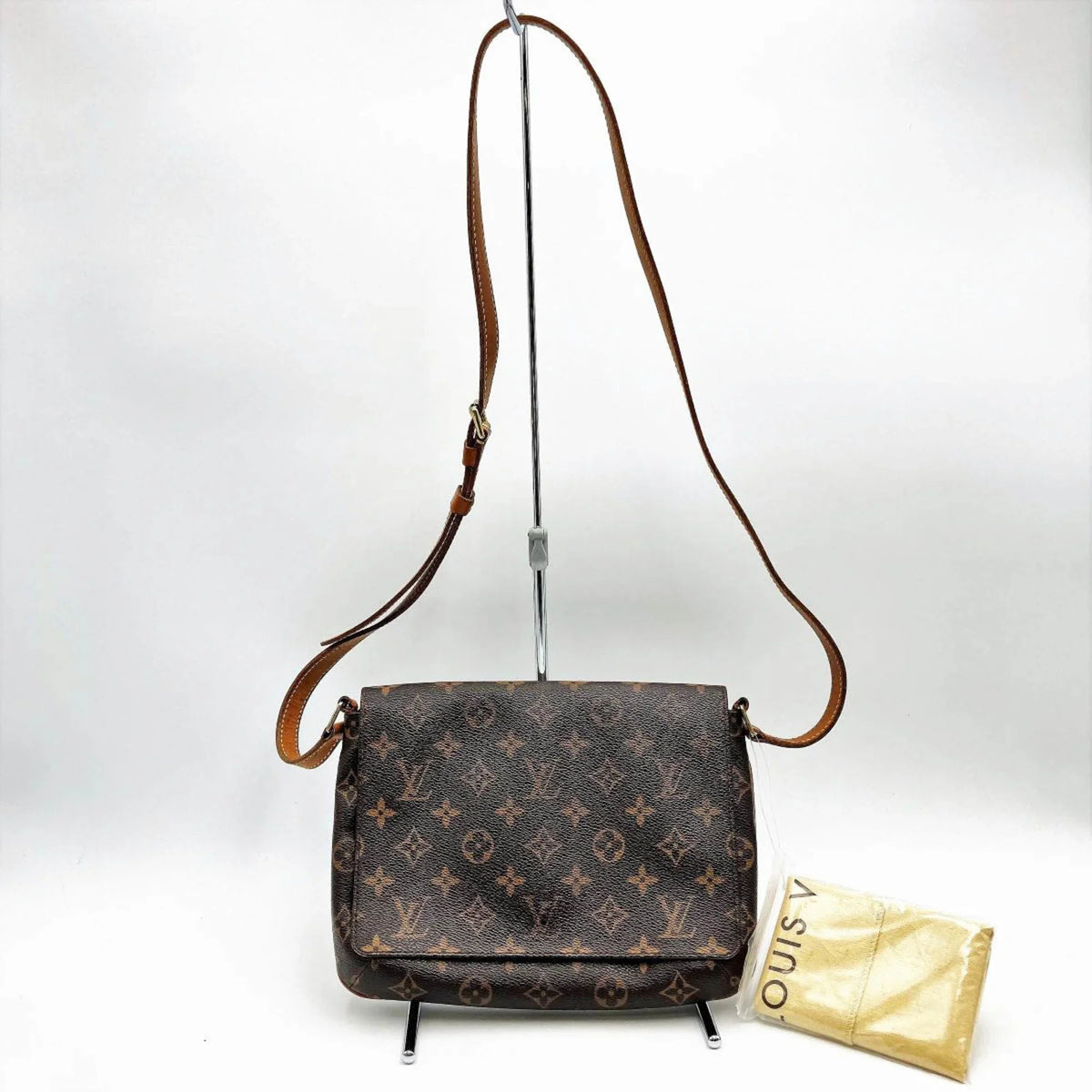 Pre-Owned LOUIS VUITTON Musette Tango Monogram Shoulder Bag Crossbody Women's Men's Fashion M51388 (Good)